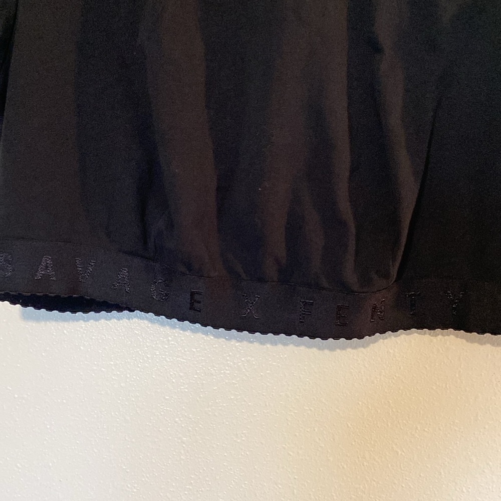 Savage X Fenty SPORTS BRA - CROP TEE SPORTS BRA - shirt BLACK 1X - Picture 2 of 12